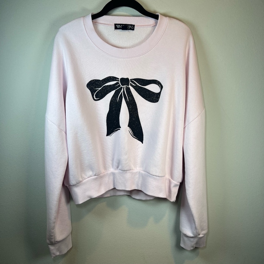 Vinyl Icons Big Bow Graphic Sweatshirt Pink Fleece Glittery Bow Chic Feminine XL